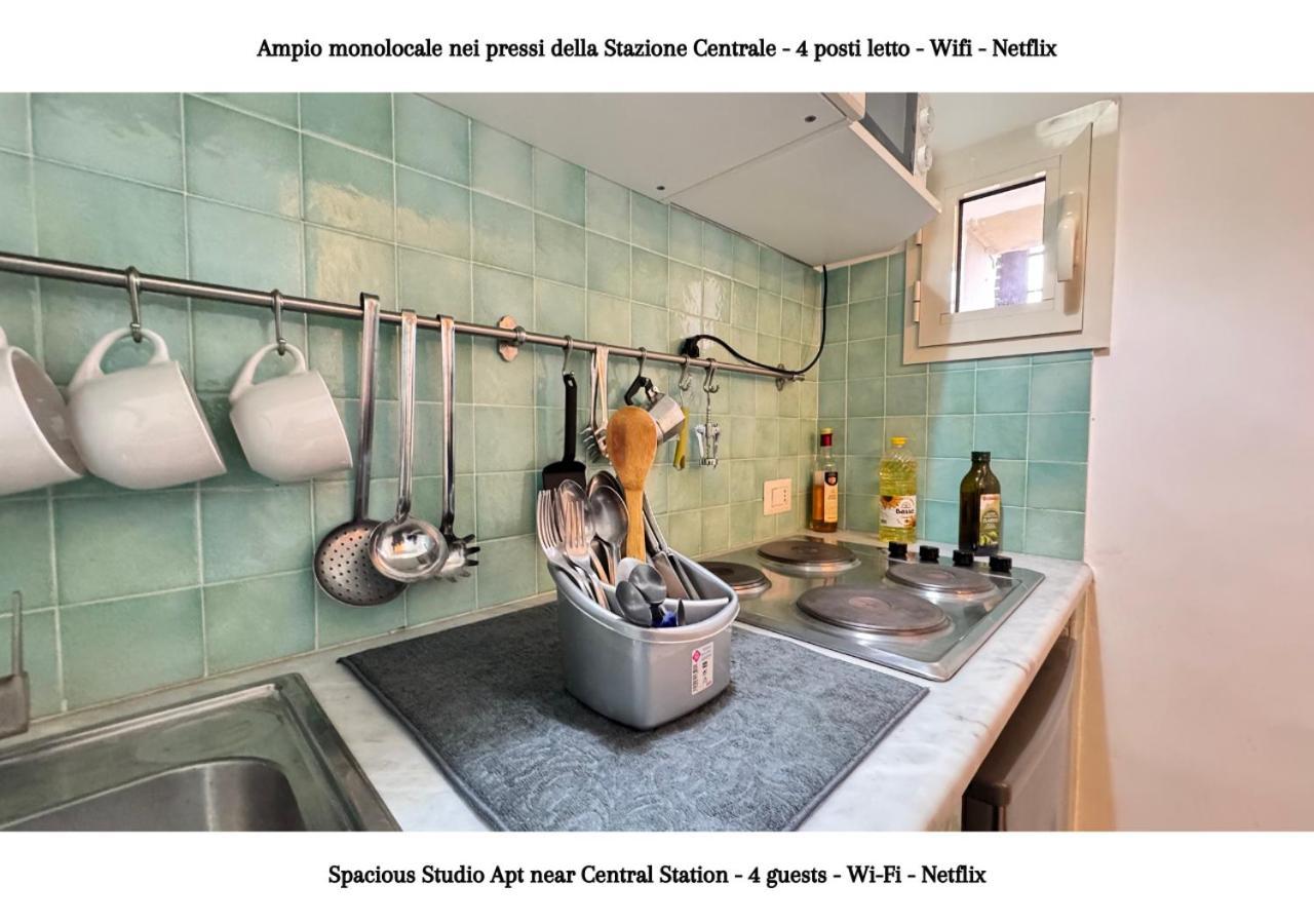 Metro Garibaldi - Loft Con Wifi E 4 Posti Letto Presso La Stazione Centrale Di Napoli Exteriér fotografie