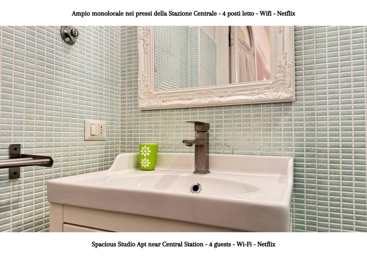Metro Garibaldi - Loft Con Wifi E 4 Posti Letto Presso La Stazione Centrale Di Napoli Exteriér fotografie